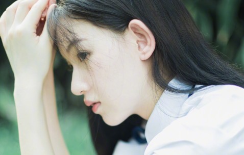 怀孕初期闻到蜂窝煤的味道（孕早期闻了煤炉味要紧吗）