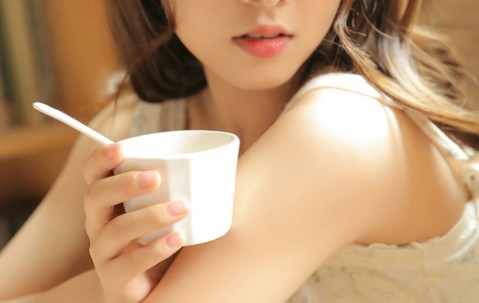 怀孕初期腰疼晚上睡不好（孕早期腰酸疼的睡不着）